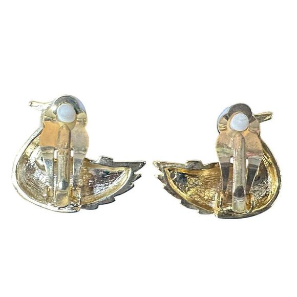 Vtg Earrings Mallard Duck Bird Jadeite Rhinestones Clip Back  1 3/8" - Picture 4 of 5
